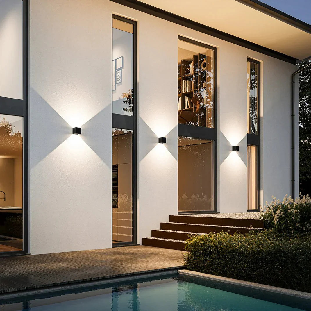 Outdoor wall lamps