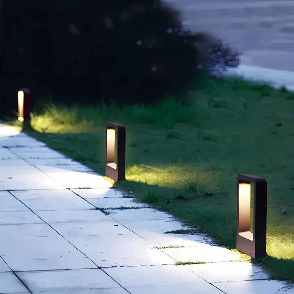 Terra – Black Outdoor Lamp