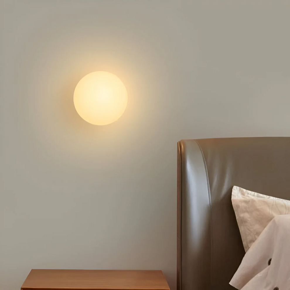Pietas – Stylish Glass Wall Lamp