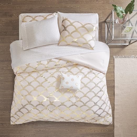 Blush Metallic Comforter